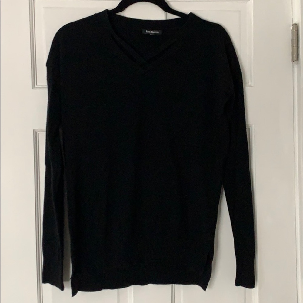 Small black v-neck cross over sweater